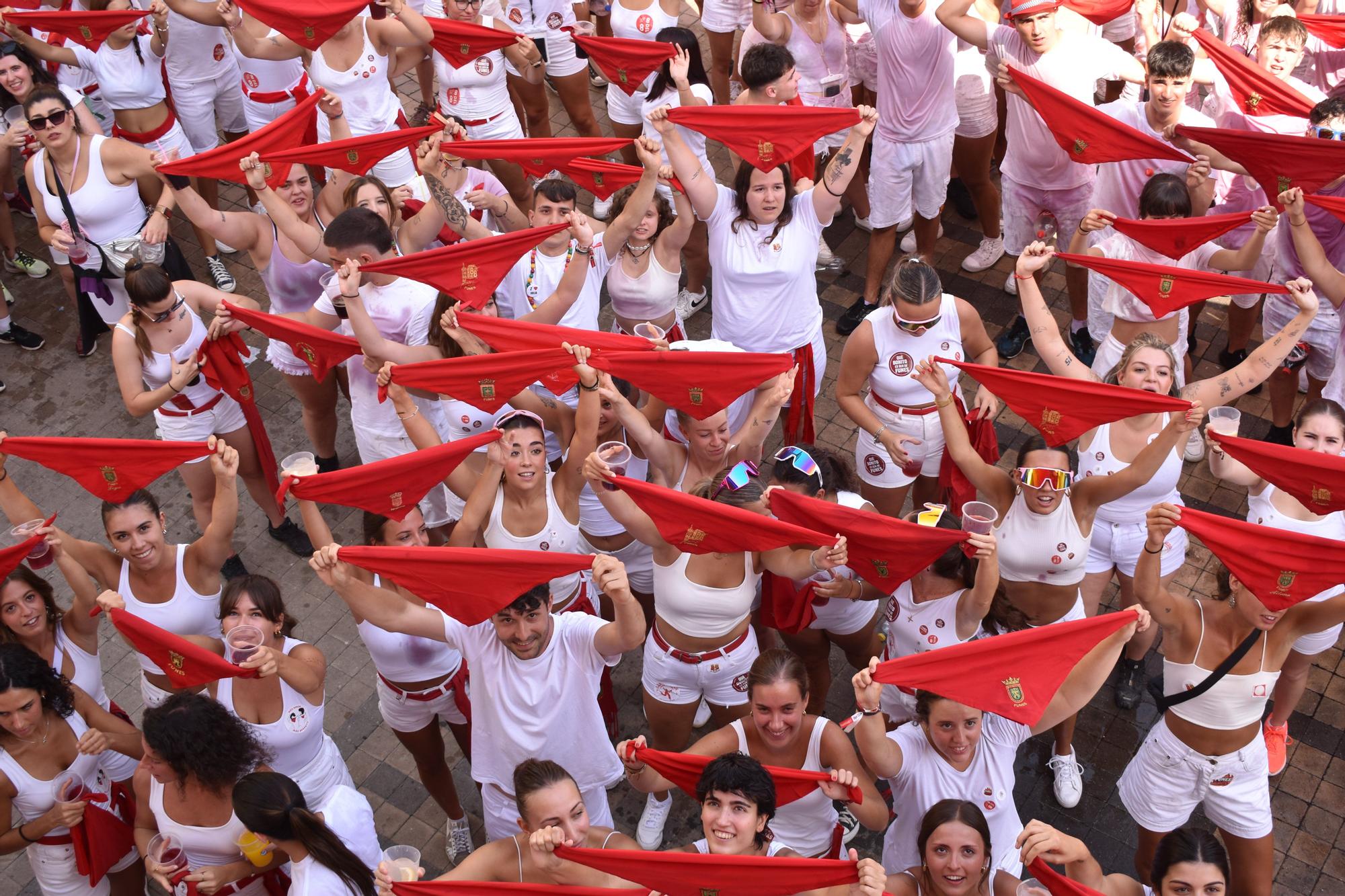 Fotos del chupinazo de Funes