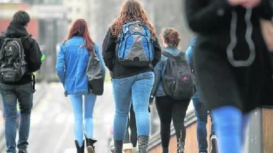 El 36,2% de los jóvenes vascos con alta formación encuentran empleos por debajo de su cualificación.