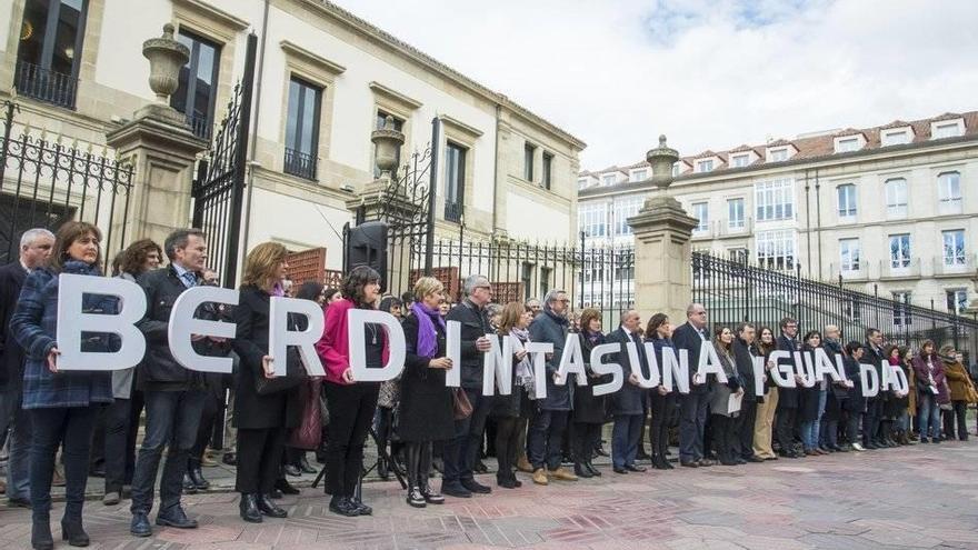Euskadi redujo su brecha de género y ganó igualdad entre 2010 y 2015