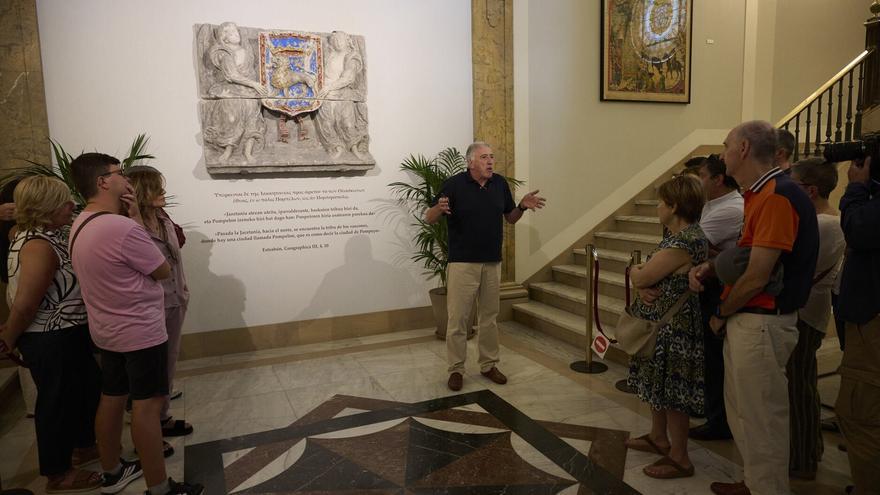 La Casa Consistorial de Pamplona abre las puertas de su historia de la mano de Asiron