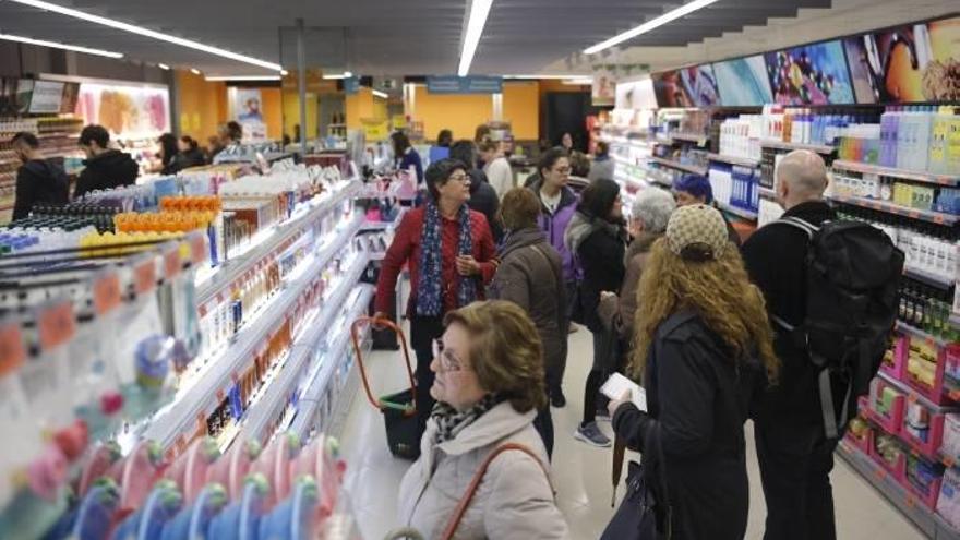 Mercadonak supermerkatu berria ireki du Bilbon, 40 langilerekin