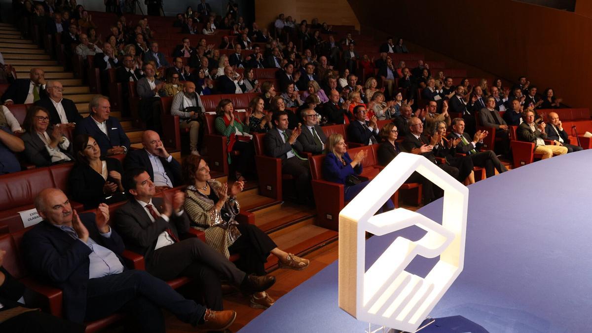La segunda edición de Hitz Sariak Premios Palabra tendrá lugar en el Museo Guggenheim Bilbao.