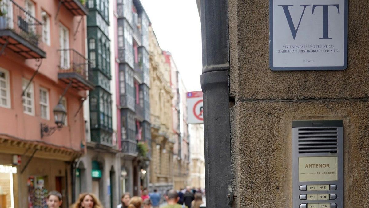 El informe de la UE considera que las plataformas a nivel comunitario &quot;pagan poco o nada de impuestos&quot;