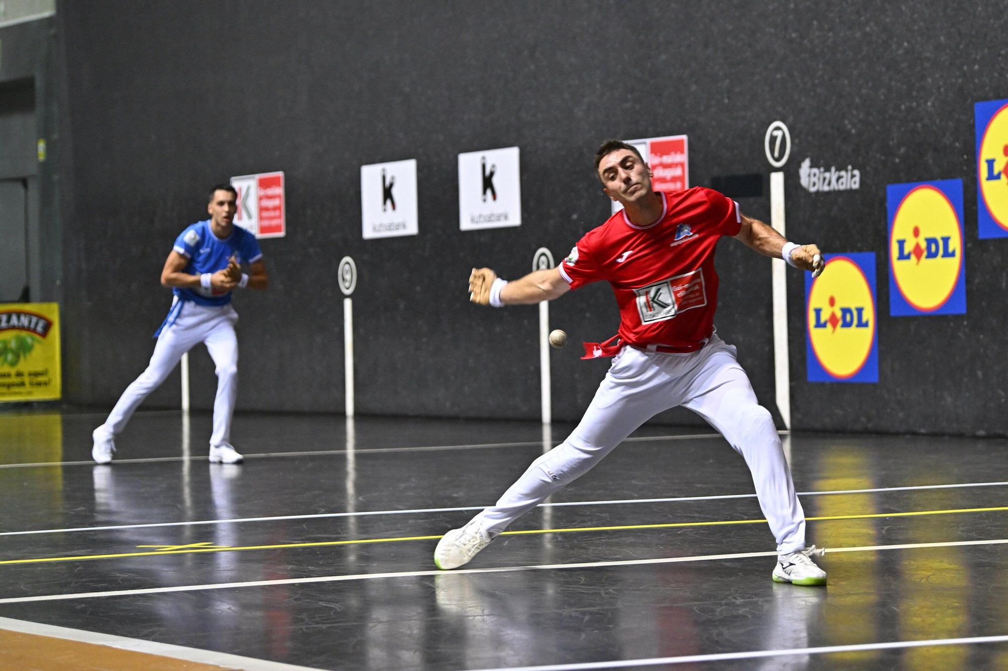 En imágenes: Etxeberria se hace con su primera txapela del Cuatro y Medio en Bilbao (22 - 11)