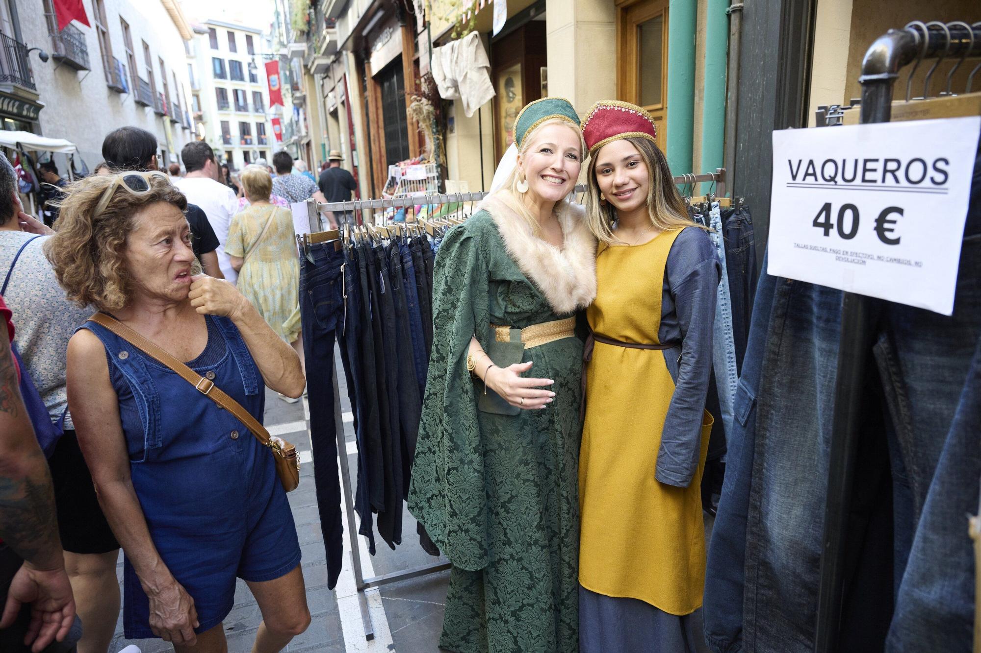 Privilegio de la Unión: comercios del Casco Viejo de Pamplona se visten de medieval