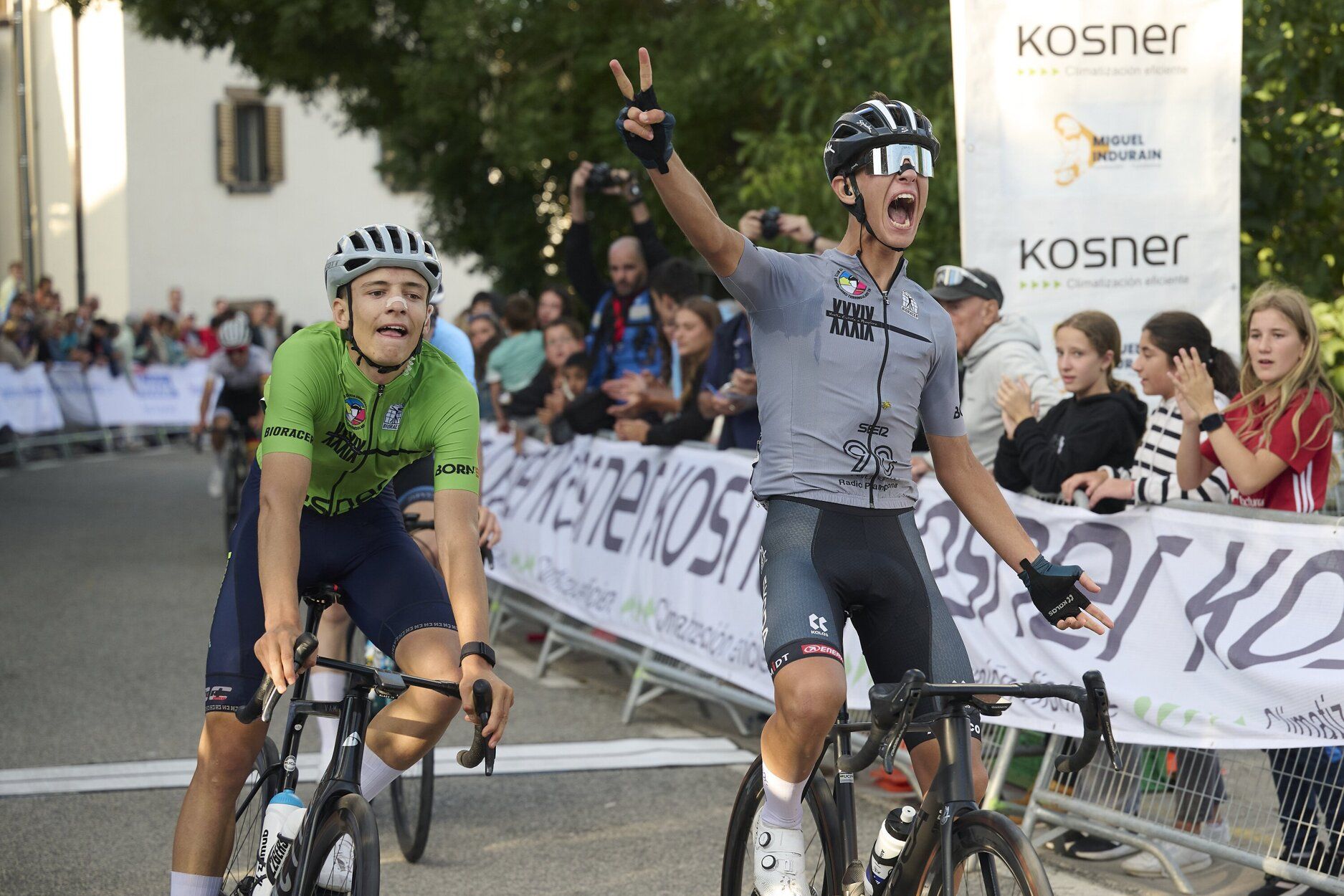 Imágenes de la tercera etapa de la Vuelta a Pamplona