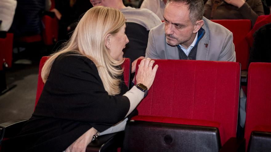 La exedil de Móstoles se querella contra el alcalde por acoso sexual y laboral y otros cuatro delitos más