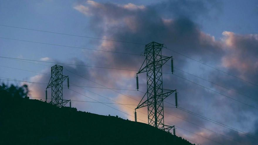 El Ministerio tumba los permisos para las autopistas eléctricas de Forestalia que atravesaban Navarra