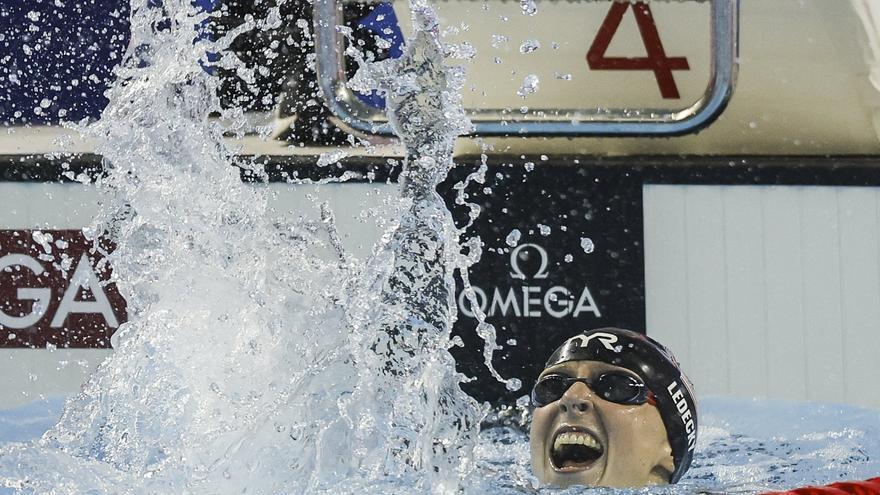 Ledecky continúa siendo la ‘reina’ tras batir a McIntosh