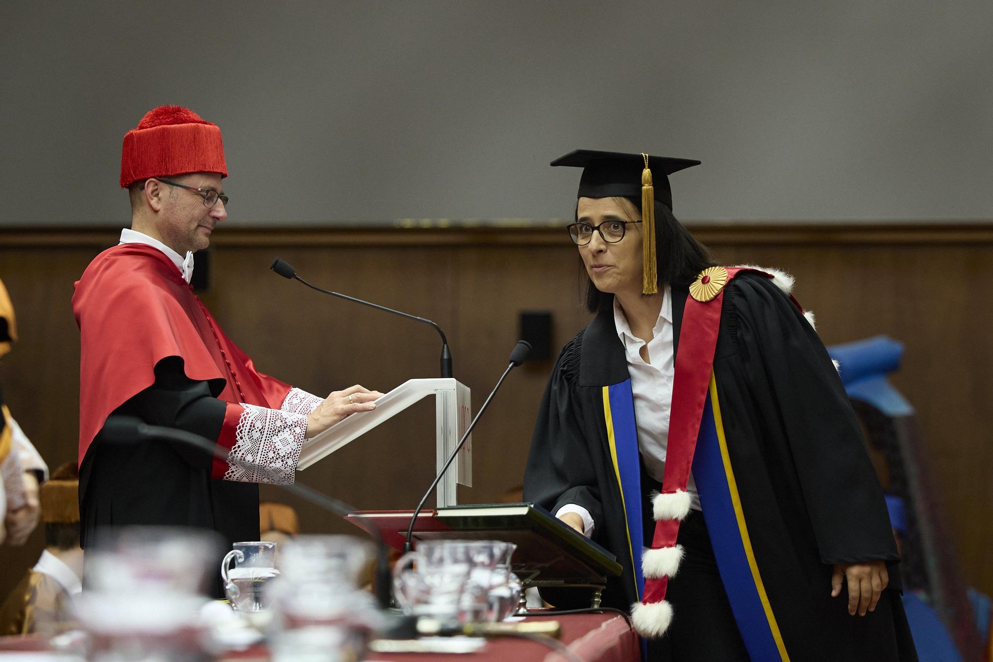 Fotos del homenaje de la UPNA a las personas que llevan 25 años trabajando en la Universidad