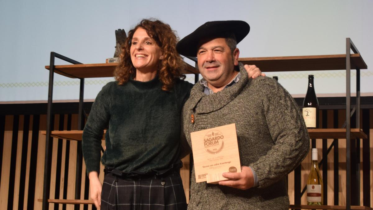 La Sidrería Kuartango gana el primer premio.