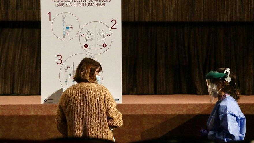 &quot;Me han hecho más de doce PCRs, el virus está por todas partes&quot;