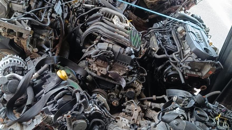 Interceptan trece motores de vehículo en el Puerto de Bilbao