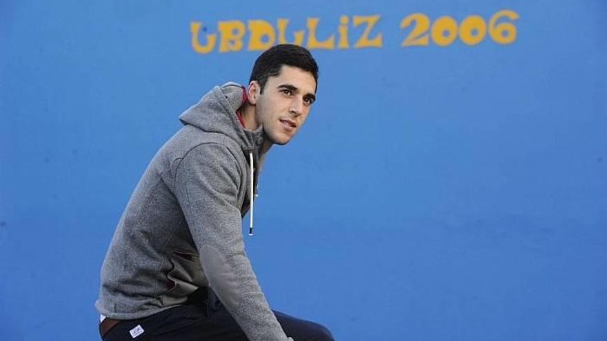 Sabin Merino, en el frontón de Urduliz.