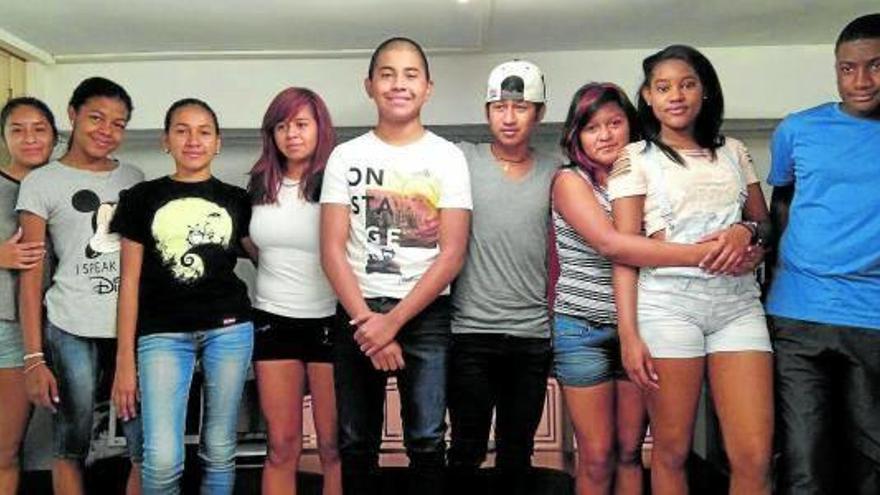 Foto de grupo de parte de los premonitores participantes en SEI.