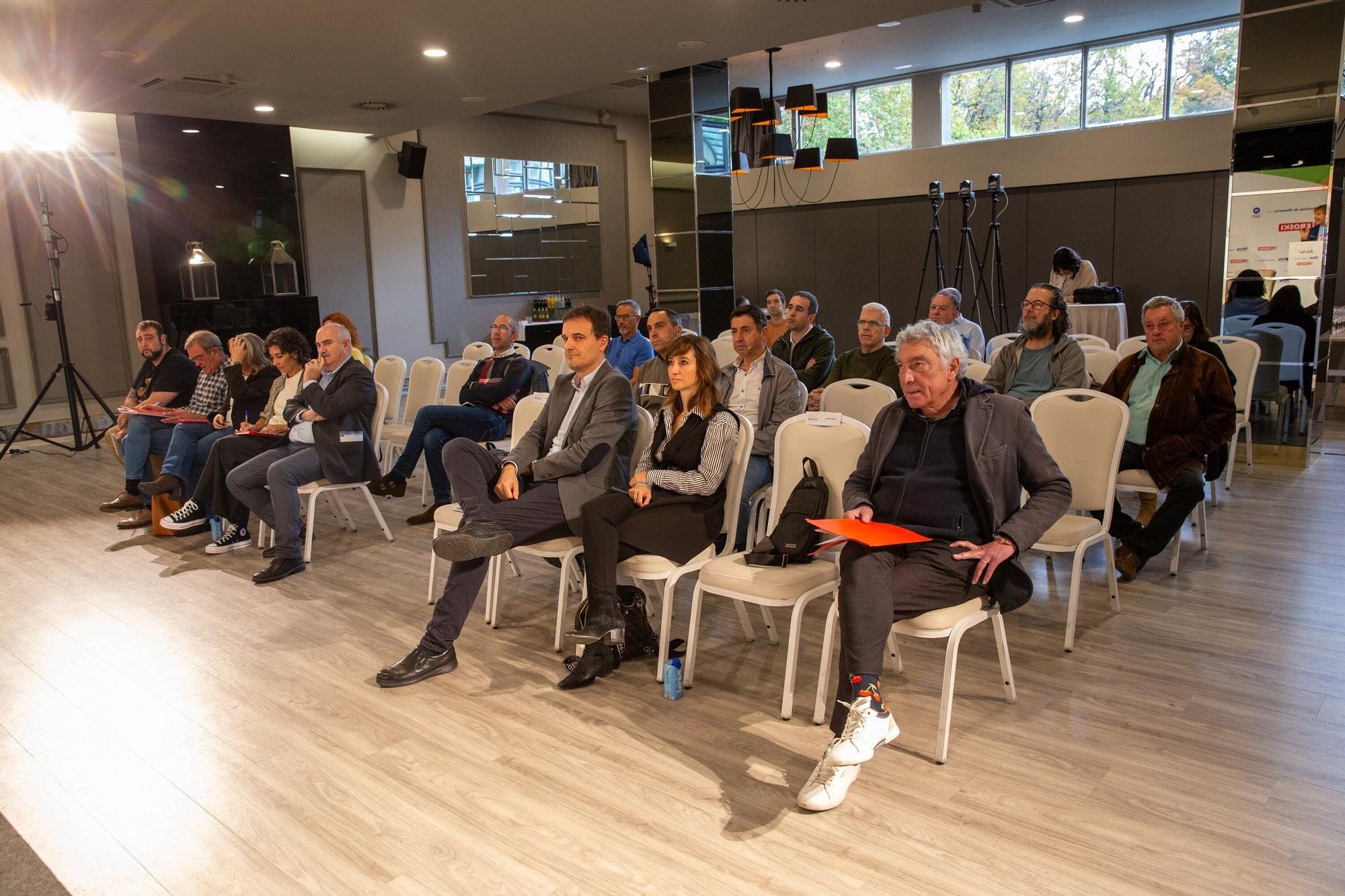 Fotos del Foro Hiria: "Alimentación km 0"