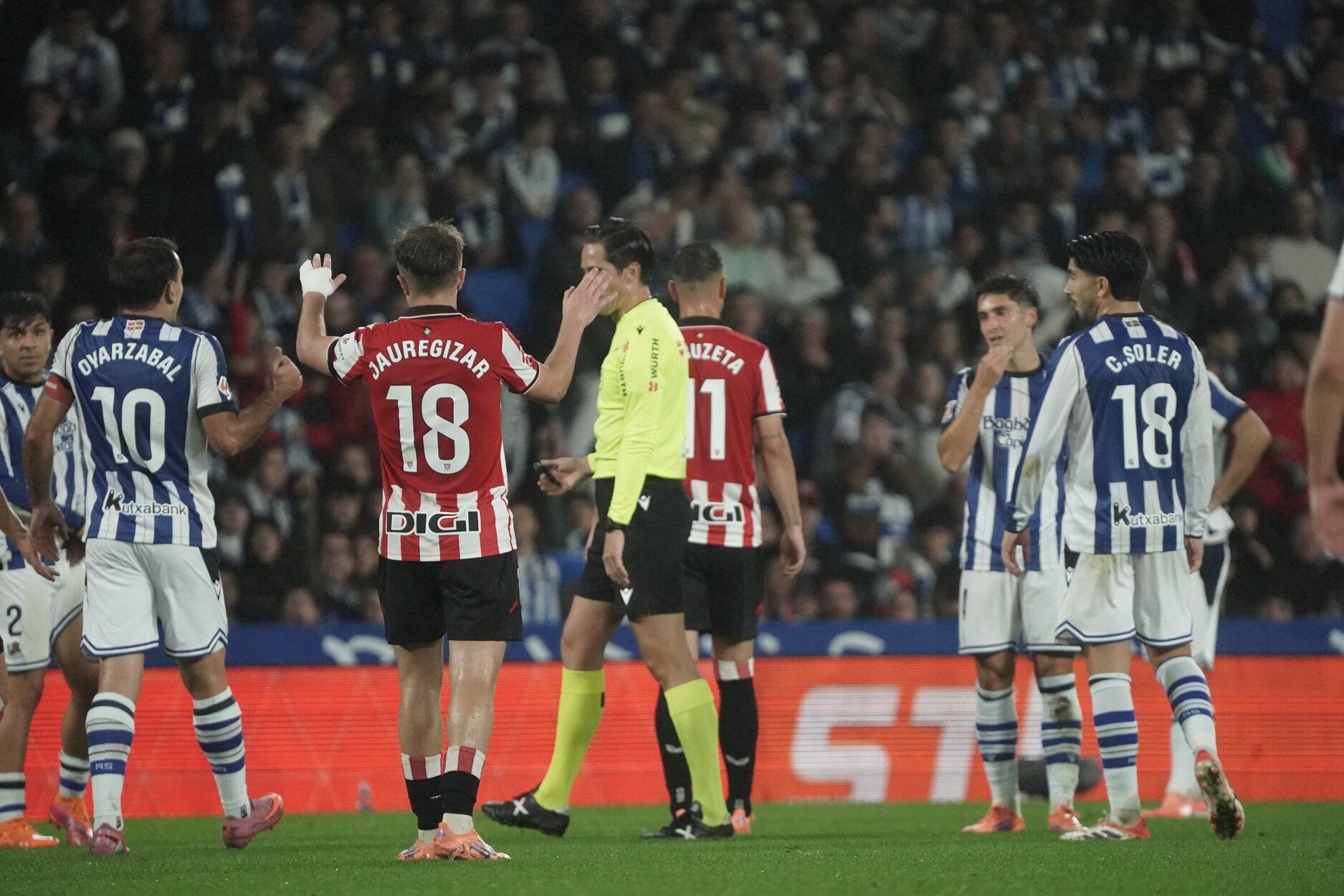 Las mejores imágenes del partido entre la Real y el Athletic