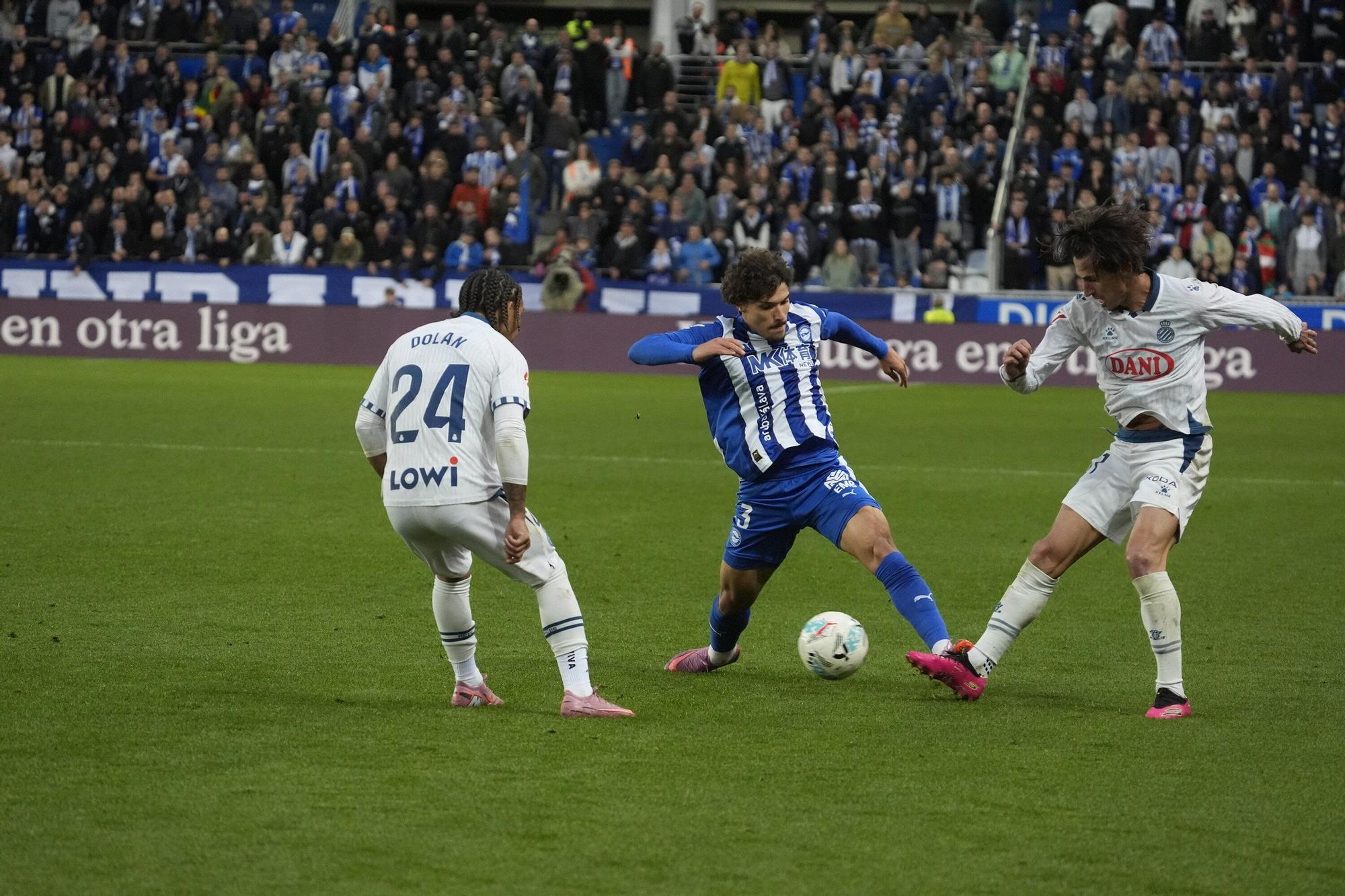 En imágenes: Todas las fotos del Alavés-Espanyol en Mendizorroza (2-1)