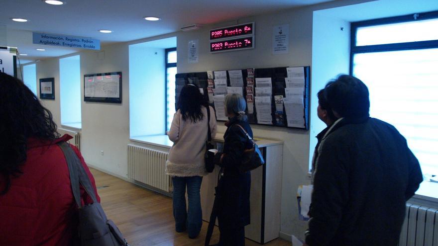 Las cinco grandes barreras que impiden el acceso a la sanidad en Navarra