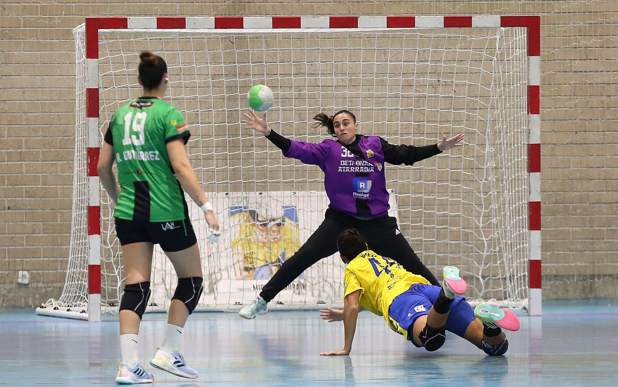 Fotos del partido entre Replasa Beti Onak y Rocasa