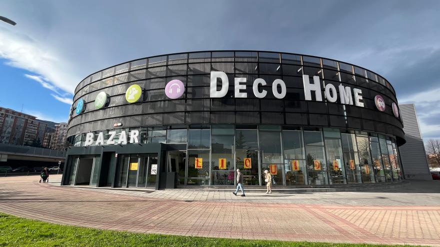 Uno de los bazares más grandes de Bizkaia cierra sus puertas