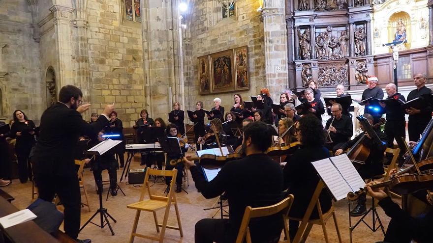 El Coro y Orquesta de Cámara de Bilbao ofrecerá este día 17 un concierto en la Sociedad Filarmónica