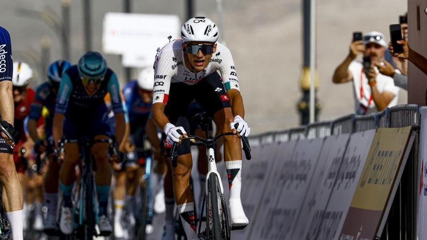 Pogacar inspira a Del Toro