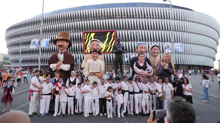 Fiesta total del rugby en Bilbao: Ulster y Montpellier toman San Mamés en una previa ejemplar