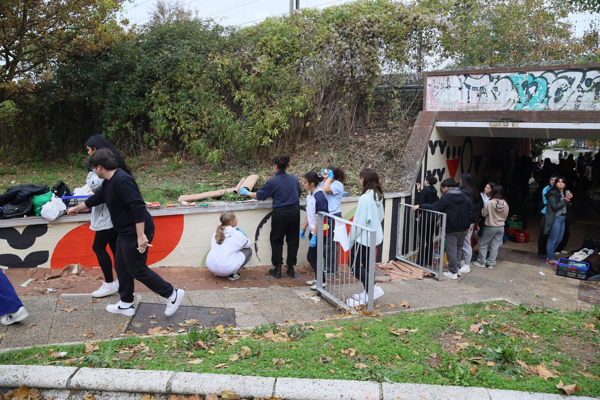 En imágenes: El túnel de Teodoro Dublang renueva su imagen gracias al alumnado de IDarte