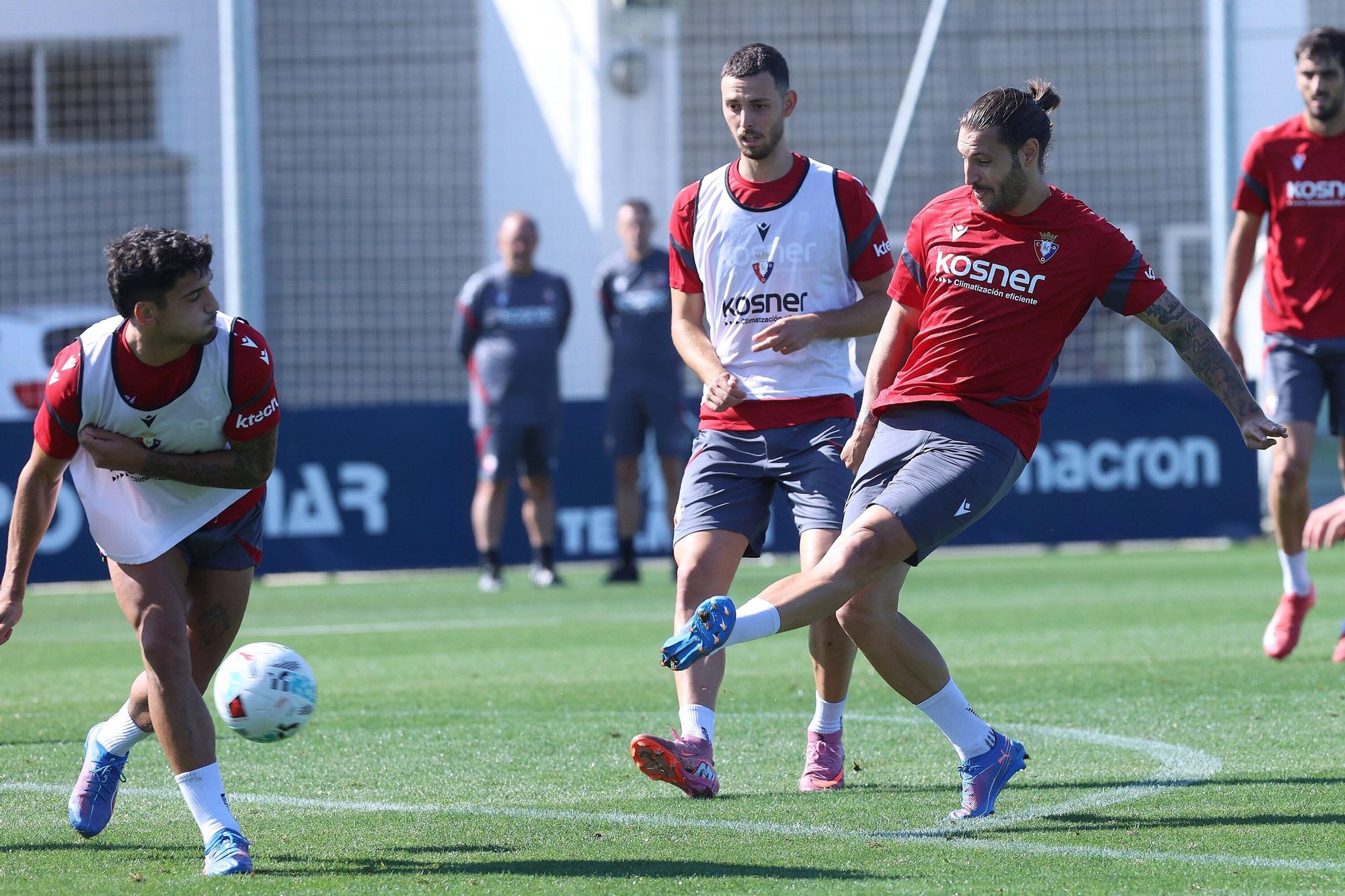 Fotos del entrenamiento de Osasuna (9 de septiembre de 2025)