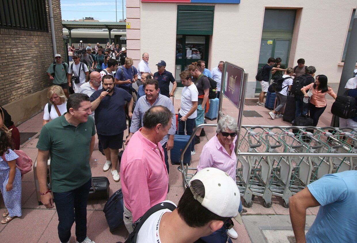 Los primeros turistas llegan a Pamplona para disfrutar de San Fermín 2023