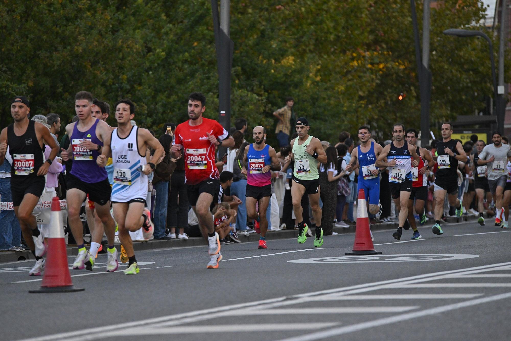 El Bilbao Night Marathon, en imágenes