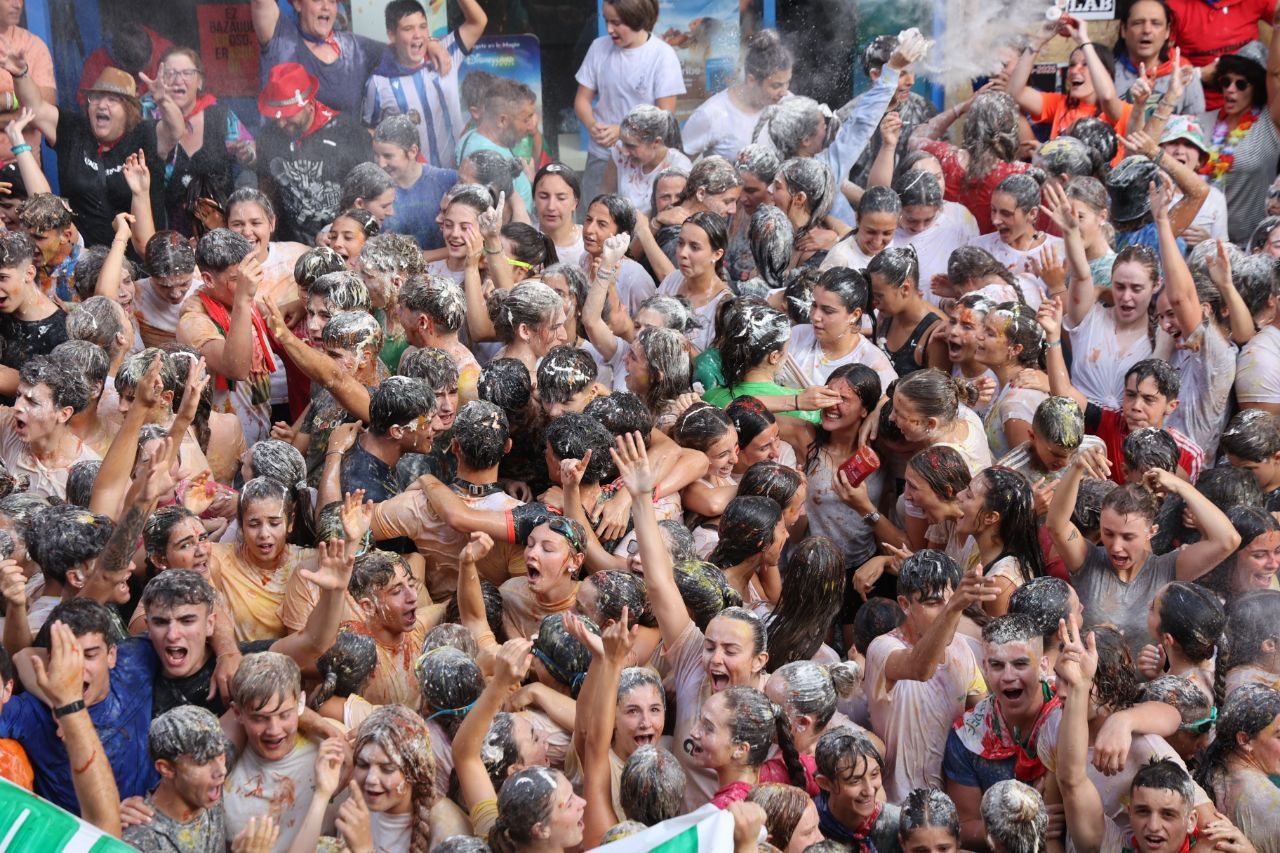 Errenteria da la bienvenida a las fiestas
