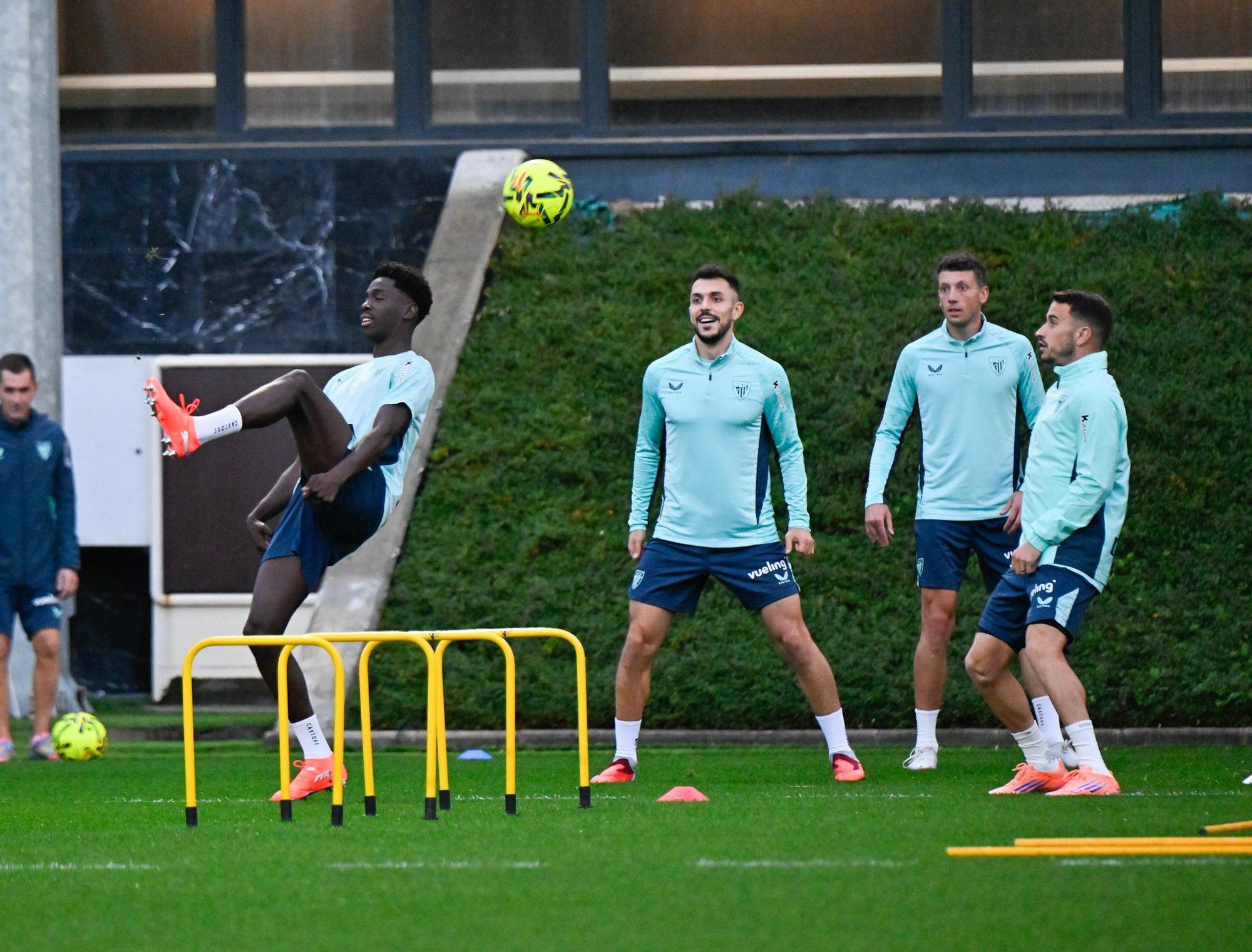 En imágenes: Nico Williams y Sancet apuntan al Barcelona