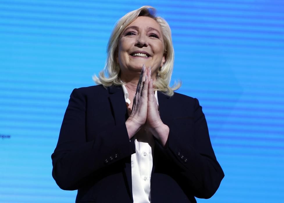 Macron gana el primer asalto y se enfrentará con Le Pen en la segunda vuelta