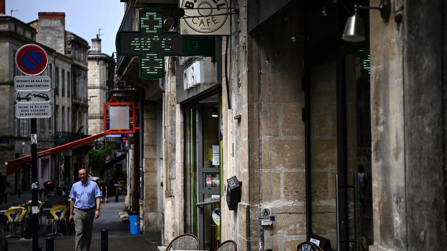 Francia alerta de una ola de calor comparable a la de 2003, que provocó la muerte de casi 15.000 personas