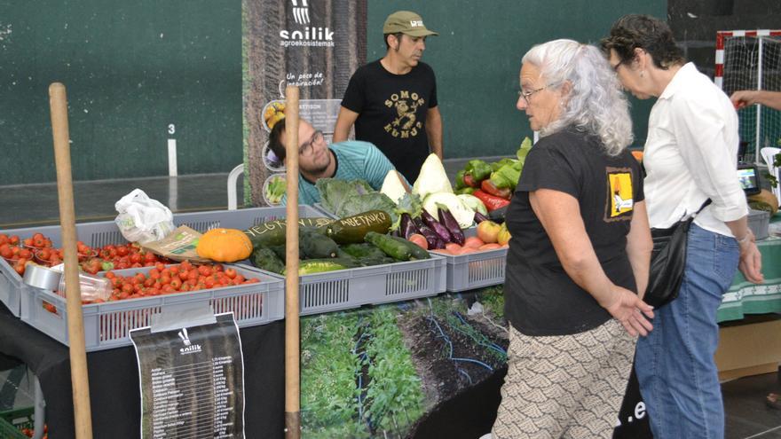 Elburgo acoge este domingo la cuarta edición de la Feria del Tomate antiguo