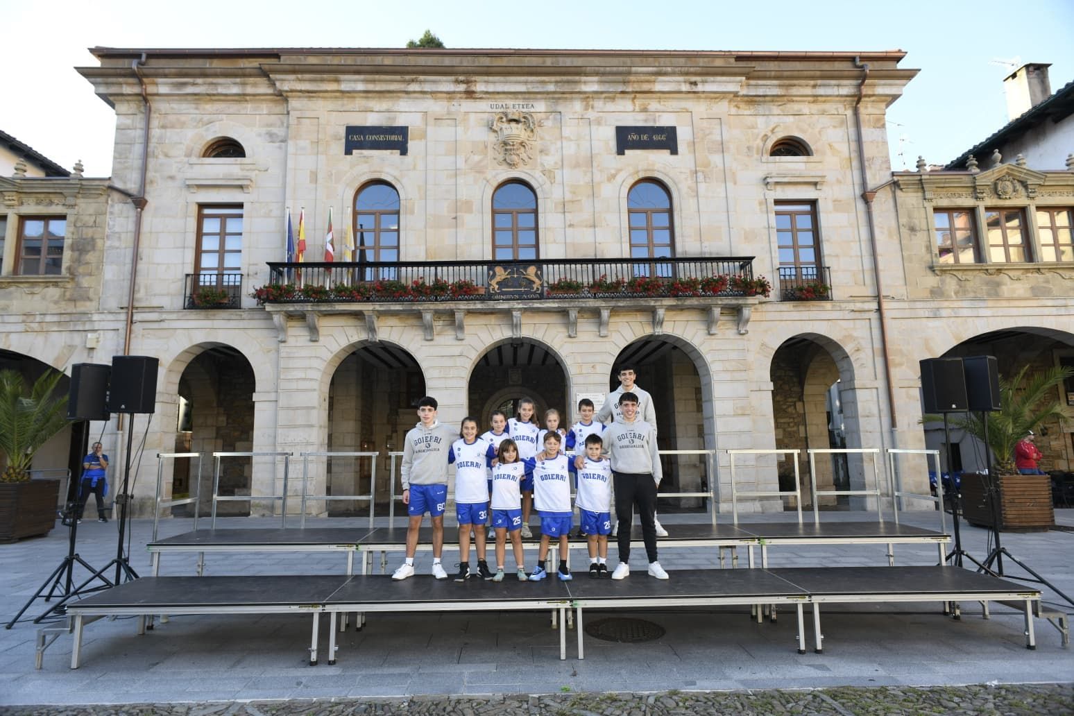 Presentación de los clubes deportivos de Urretxu y Zumarraga