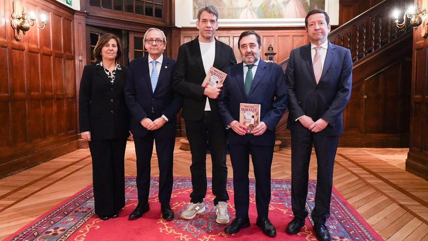 ABAO presenta el libro ‘Morante, punto y aparte’, escrito por Rubén Amón