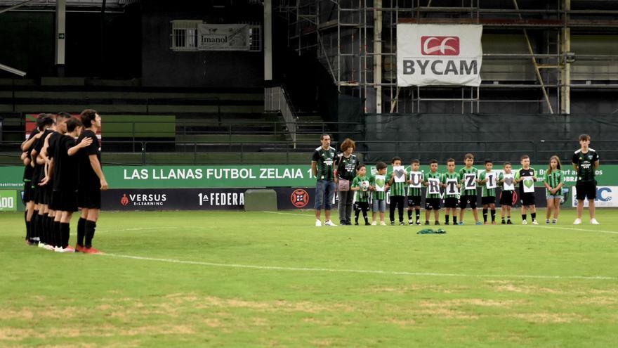 Emotivo homenaje de Las Llanas al canterano del Sestao River fallecido en La Rioja