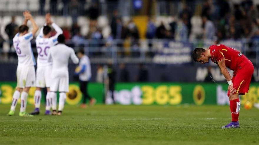 El Málaga sentencia al Getafe en la primera mitad