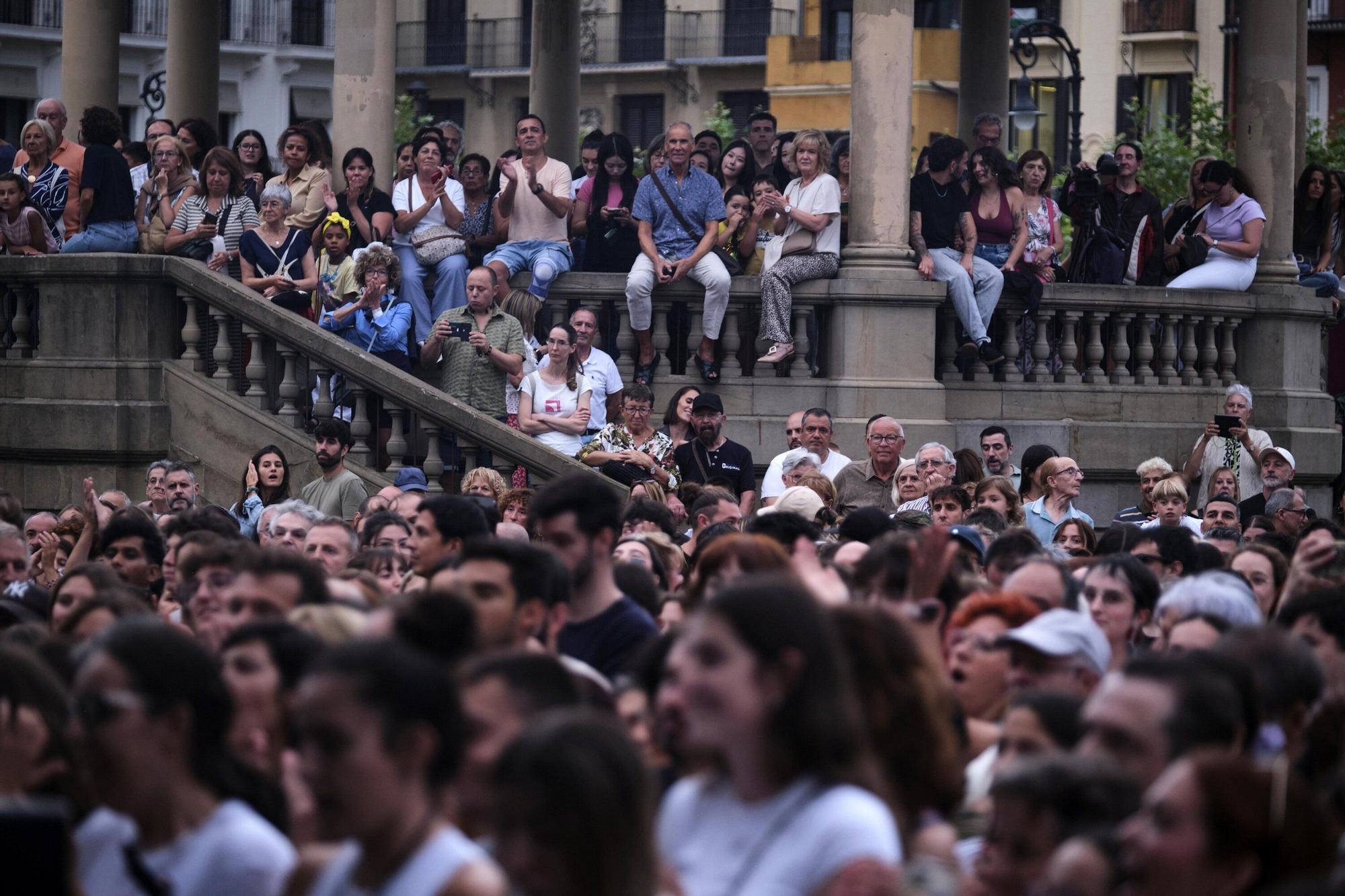 Fotos del concierto de Natalia Lakunza en la plaza del Castillo de Pamplona