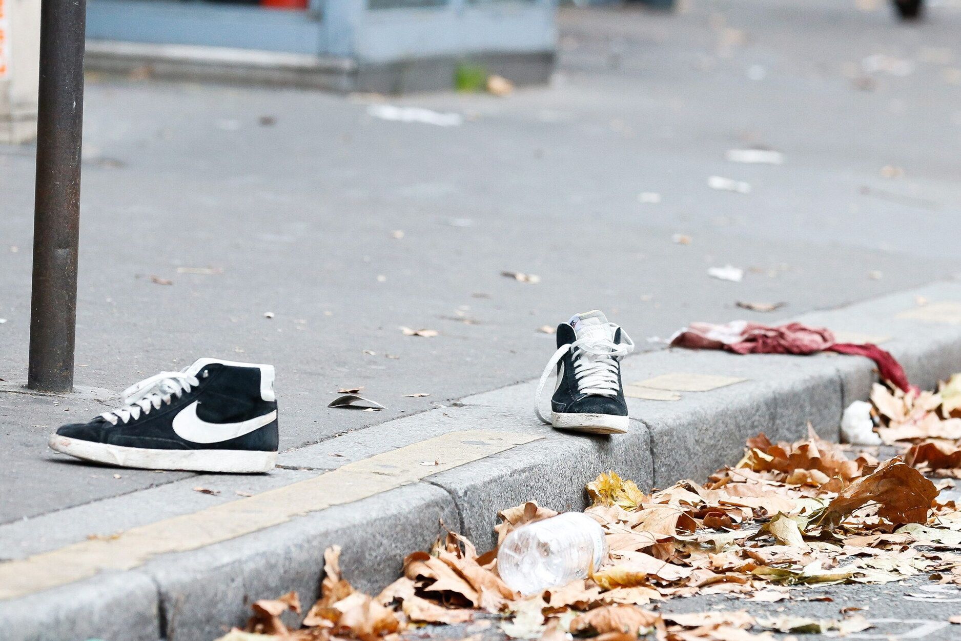 Francia recuerda a las víctimas de los atentados del 13N