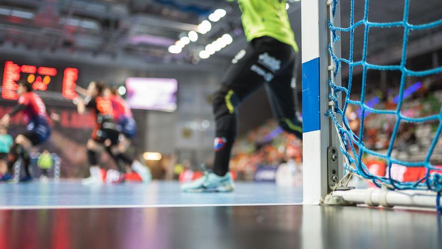 Treinta y ocho equipos han recibido 543.680 euros en ayudas por su participación en competiciones nacionales no profesionales