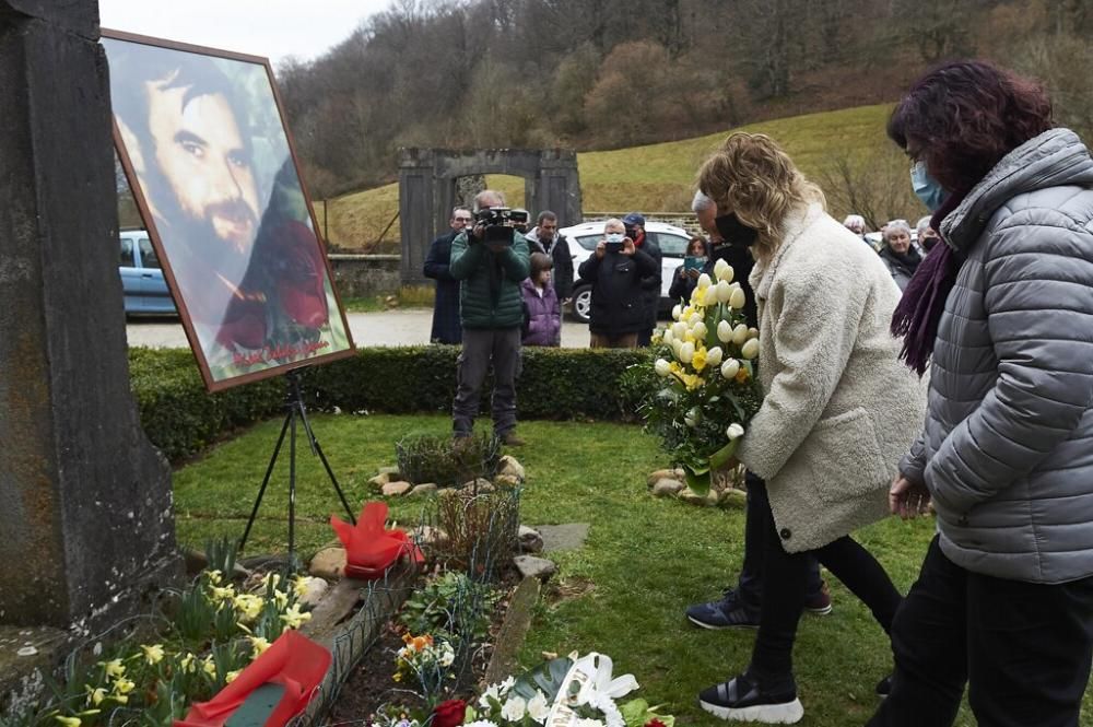 Homenaje a Mikel Zabalza.