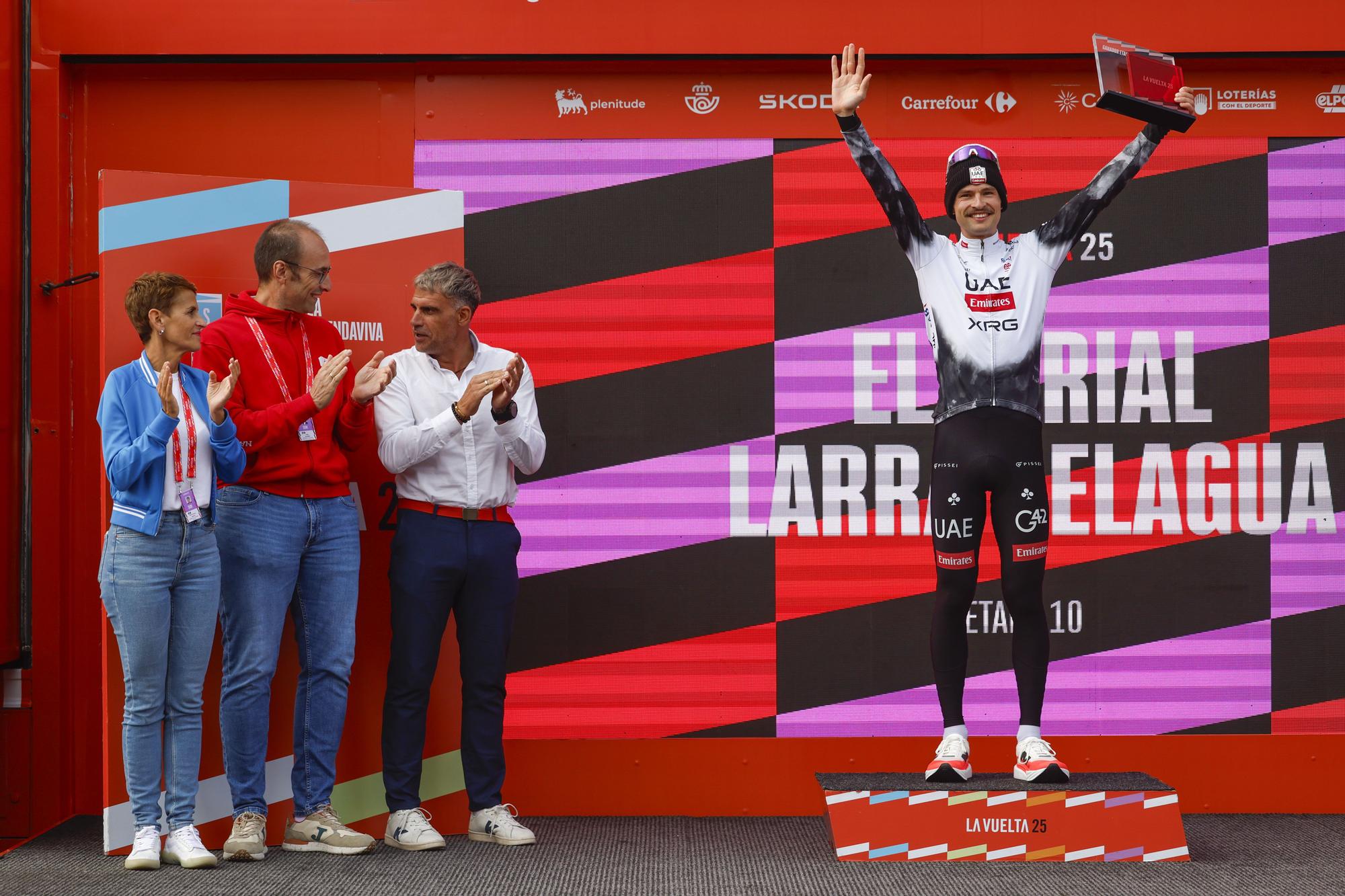 Fotos de la etapa navarra de La Vuelta 25 entre Sendaviva y Larra - Belagua