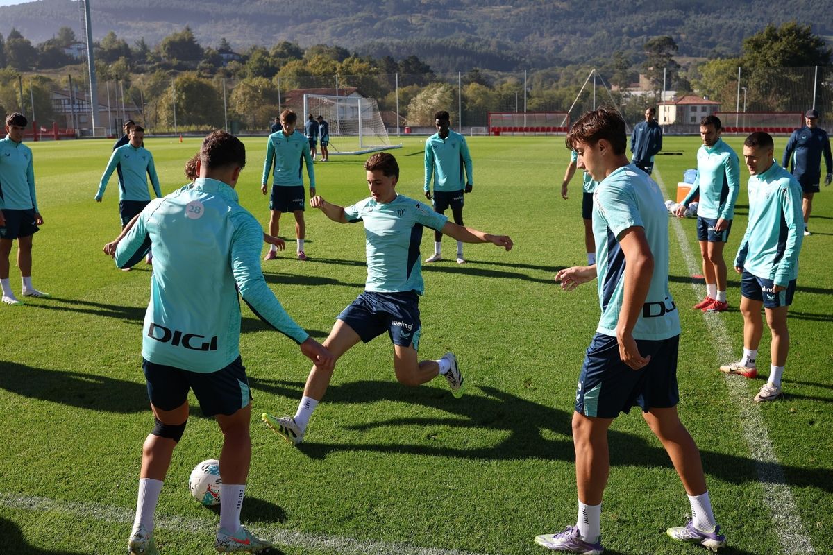 El Athletic vuelve al trabajo sin Sancet, Vesga, Berenguer ni titulares ante el Mallorca---