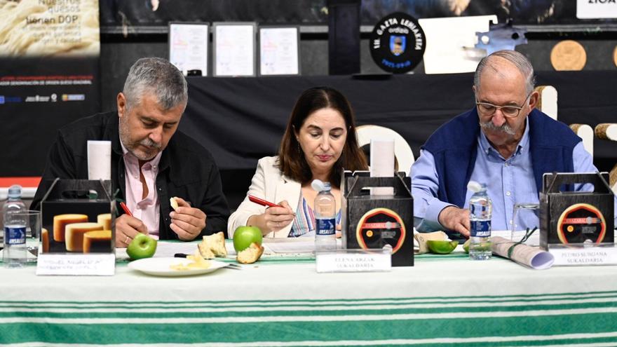 La Leze revalida la txapela y logra el trofeo de Oro de del concurso de quesos Idiazabal de Ordizia