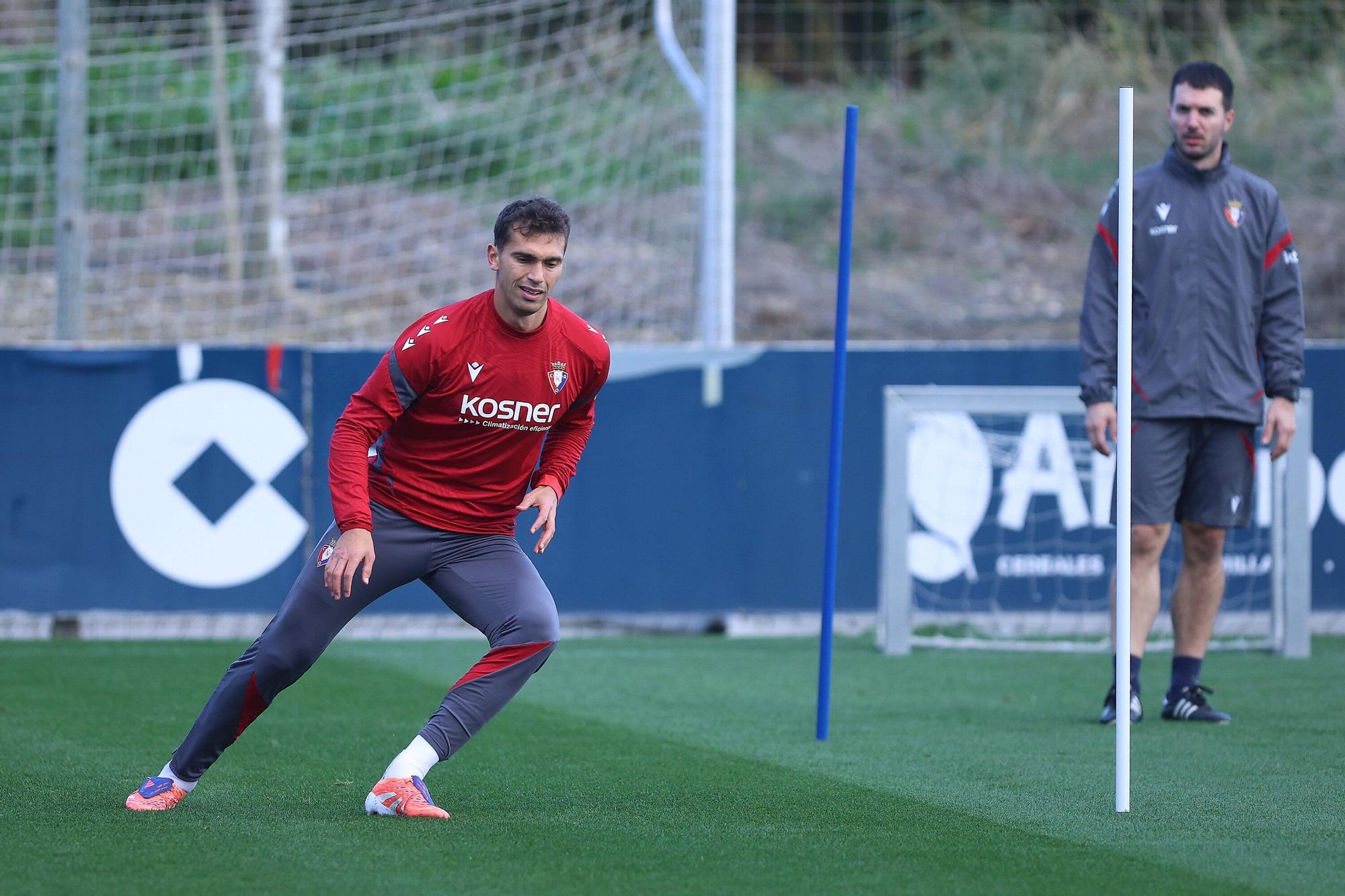 Fotos del entrenamiento de Osasuna (17/11/2025)