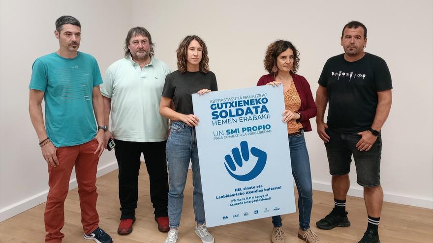 Sindicatos vascos avanzan la entrega ante el Parlamento de más de 100.000 firmas por un SMI propio
